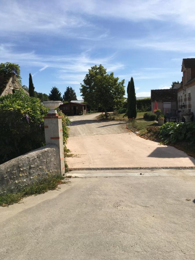 La Ferme De La Maugerie Bed & Breakfast Thoury Bagian luar foto