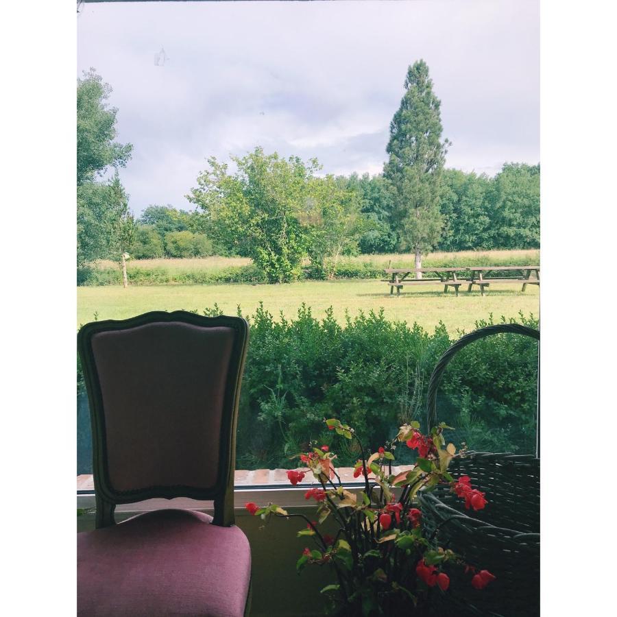 La Ferme De La Maugerie Bed & Breakfast Thoury Bagian luar foto