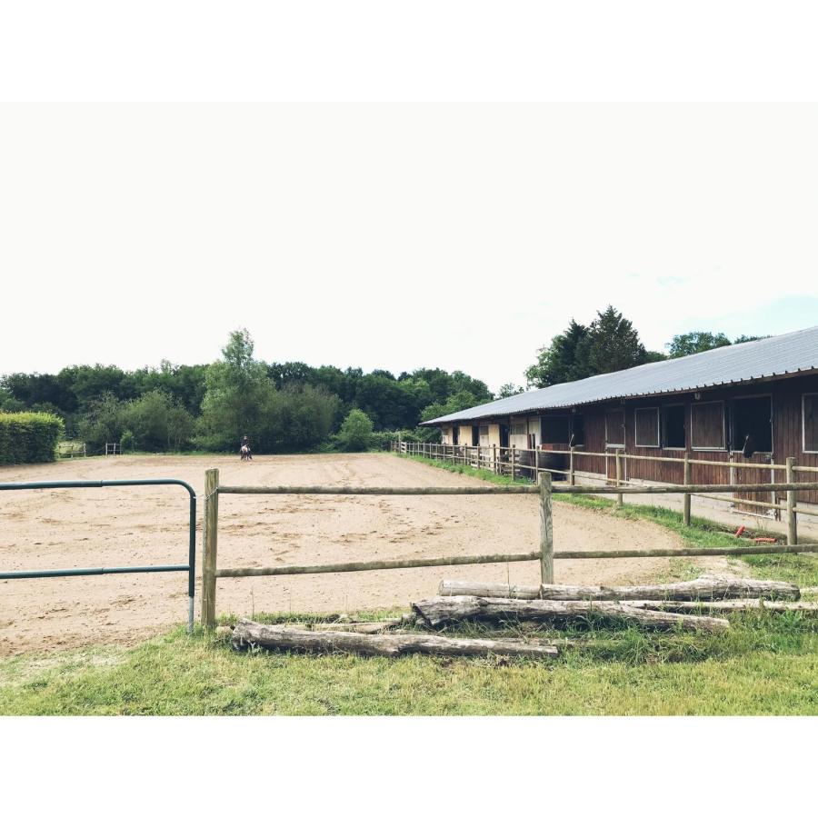 La Ferme De La Maugerie Bed & Breakfast Thoury Bagian luar foto